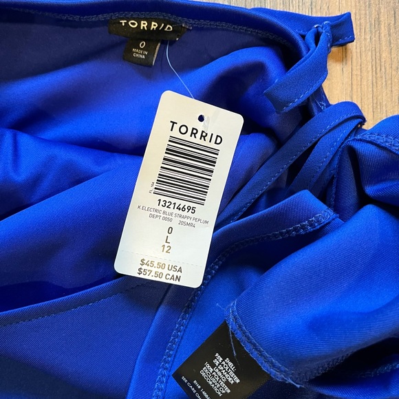 NWT Torrid 0X Peplum Strappy Top - Picture 2 of 2